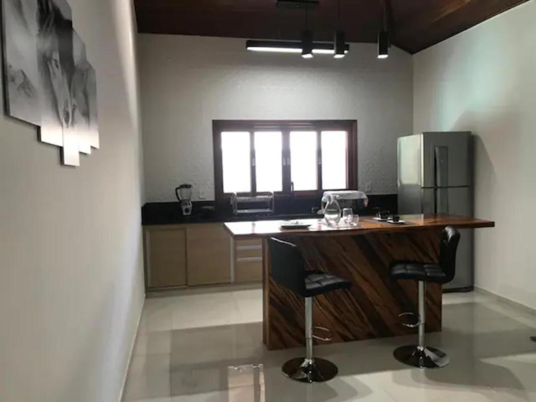 Casa De Temporada Em Sao Sebastiao/Sp. Villa Buitenkant foto